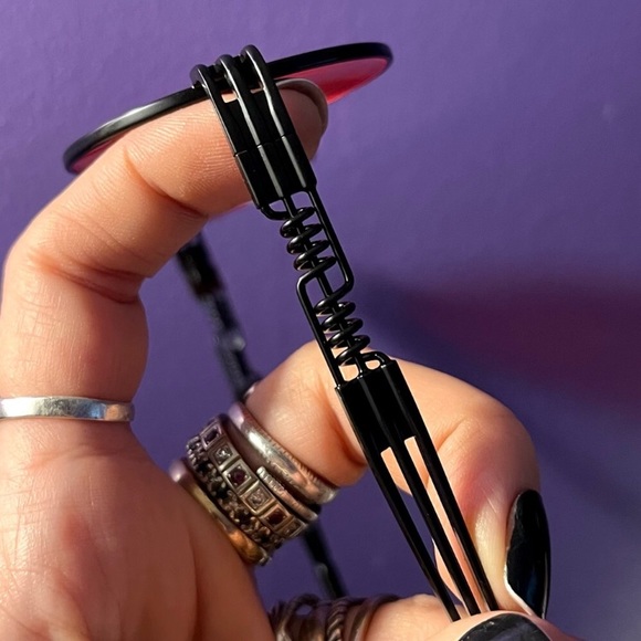 Black & red round shape gothic steam punk sunglasses + black leather pouch - Picture 4 of 15